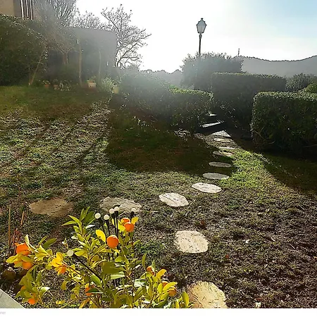 Appartamento Cap Esterel 5 Beds 1 Bedroom, Terasse And Garden Air Conditioning Xwq2